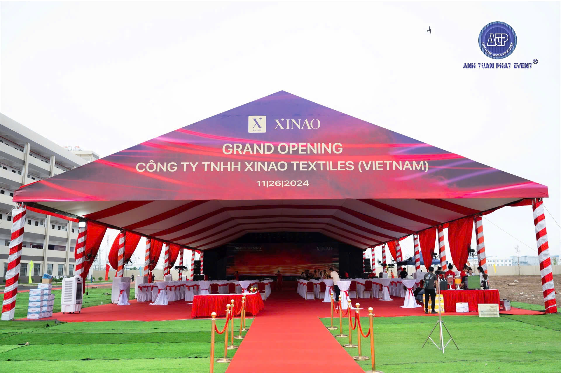 Tổ chức sự kiện